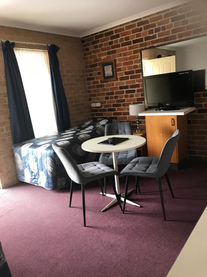 Cedar Lodge Motel Armidale Dış mekan fotoğraf