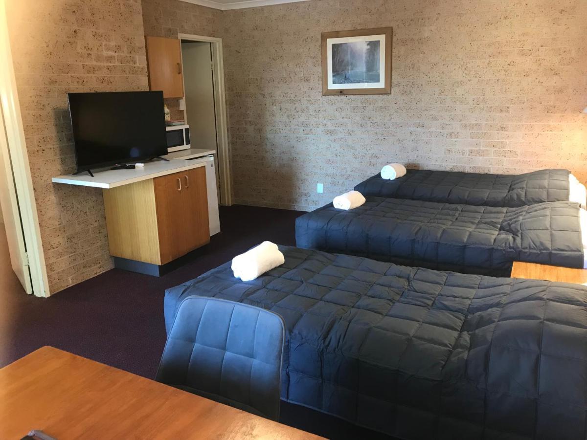 Cedar Lodge Motel Armidale Dış mekan fotoğraf