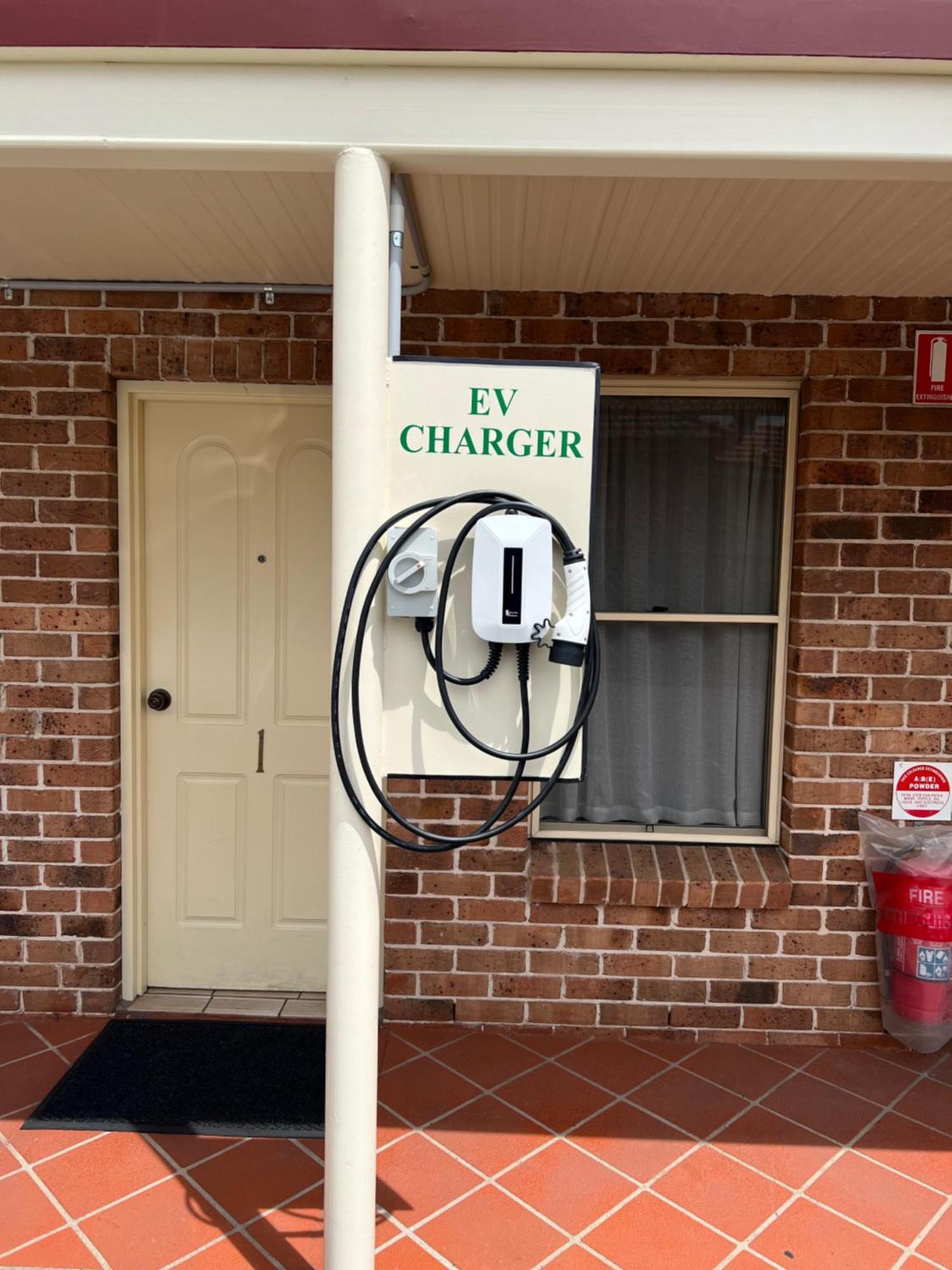 Cedar Lodge Motel Armidale Dış mekan fotoğraf