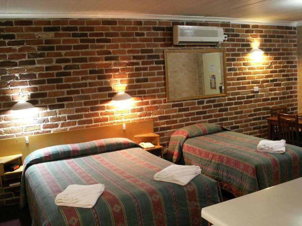 Cedar Lodge Motel Armidale Dış mekan fotoğraf